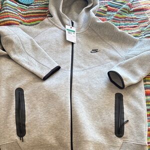 Nike tech fleece, zip up extra large new tags, flawed Light Gray Hoodie Jacket